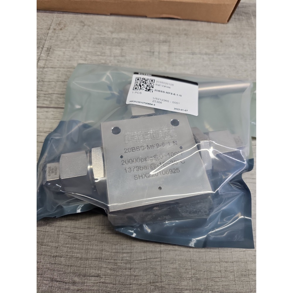 FITOK 20BSS-MF9-6-1-N Ball Valve 20000 psi 9/16" 316 SS NOS Sealed